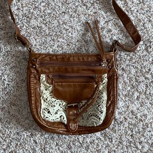 Crossbody purse